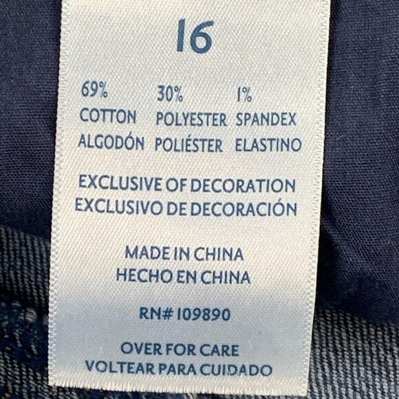 Seven7 sz 16 Jean Shorts Medium Wash Weekend Short Inseam 3" Rolled Hem - Picture 8 of 9